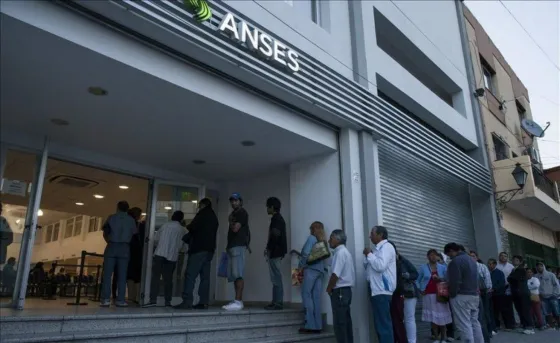 Nuevamente atención reducida en ANSES