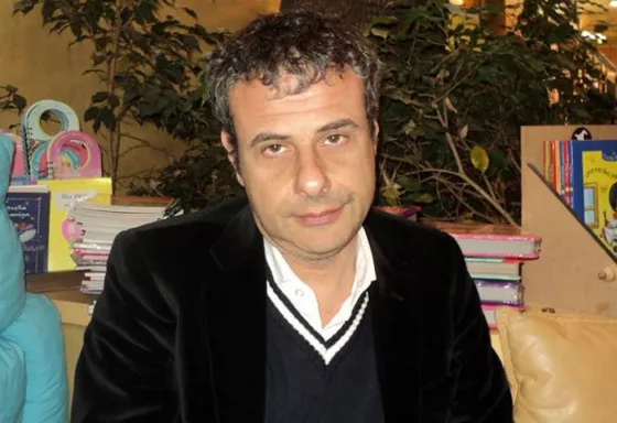 Tras la denuncia por acoso, Ari Paluch vuelve a la radio