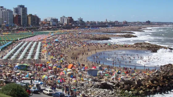 Vacaciones: ¿Qué destino conviene: Pinamar, Mar del Plata o Punta del Este?