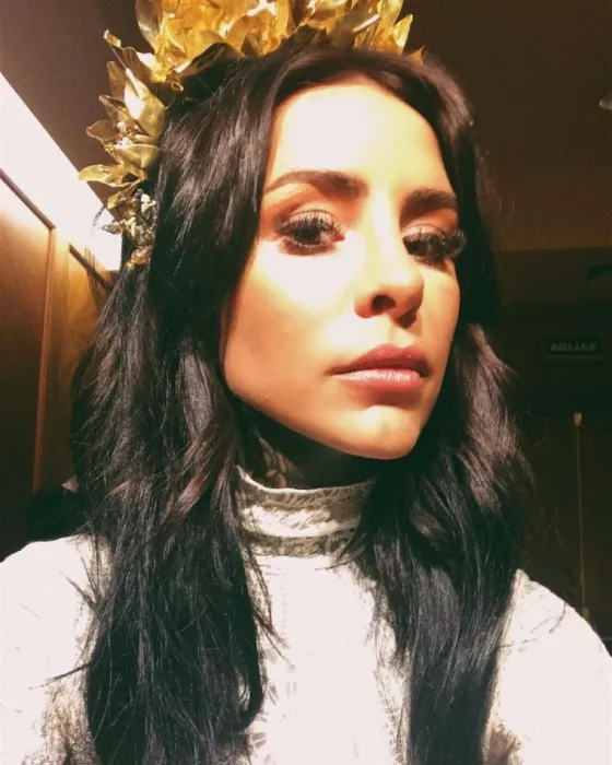 Cande Tinelli debutó como cantante en Punta del Este