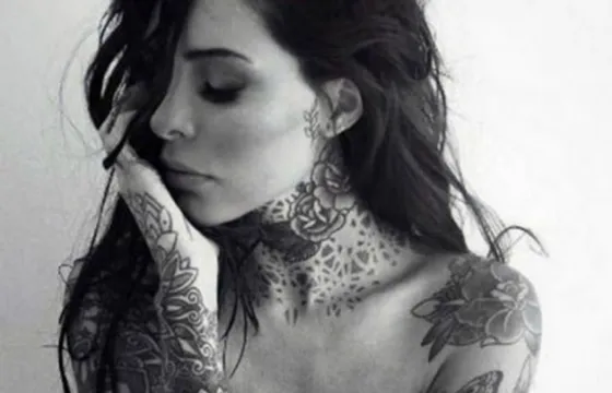 Cande Tinelli celebró los 3 millones de seguidores con una selfie hot  