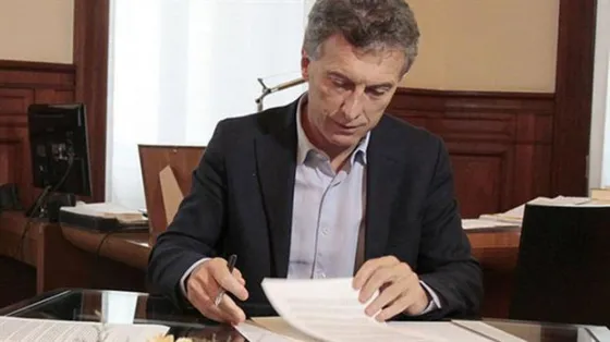 Macri decretó no discutir más el salario de los docentes y será denunciado por CTERA