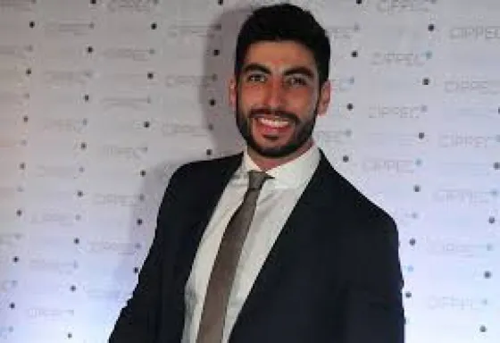 Soltero, Facundo Moyano  peló lomazo en Mar del Plata