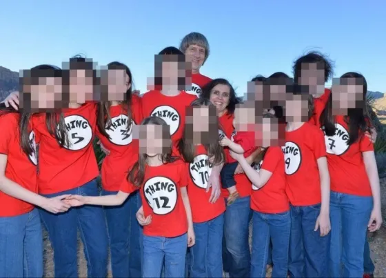 El plan que tenían los padres para sus 13 hijos torturados