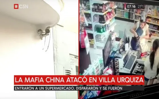 La mafia China atacó a la dueña de un supermercado