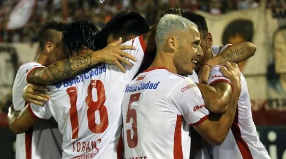 Huracán le ganó a River por un penal