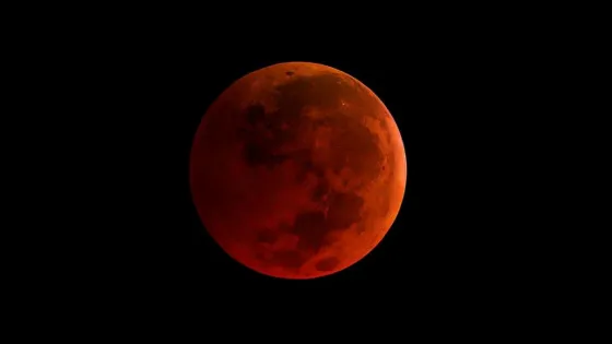 Mirá en vivo el eclipse total de superluna azul de sangre