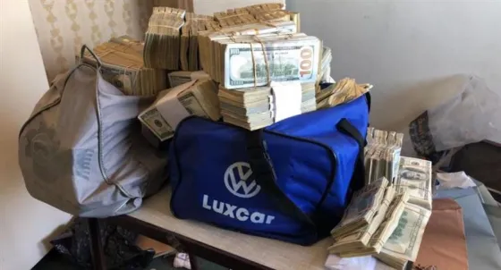 Allanaron una “cueva”  a cargo de empleados de la AFIP