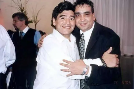 Furia es poco: Así reaccionó Maradona al ver las fotos del Chino de la Nueva Luna