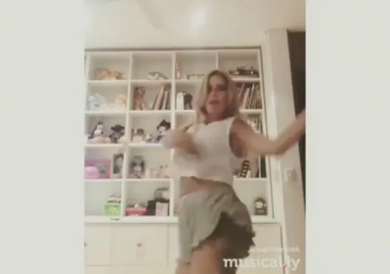 Flor Peña recuerda los bailes de Moni Argento. VIDEO