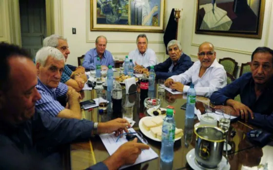 Sindicalistas deberán presentar declaraciones juradas de sus bienes