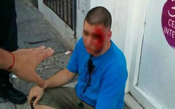 Simuló ser su hija de 11 años con un acosador, concretó una cita y le dio una paliza