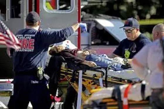 Tiroteo en una escuela de Florida: Hay al menos 17 muertos