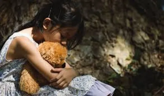 Un argentino fue detenido por la Interpol en Uruguay por abusar de su hija