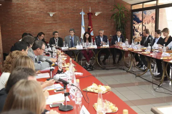 El Gobierno dijo no a la flexibilización del Pacto Fiscal para aumentar el tope de paritarias