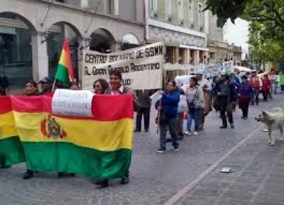 "Esto es una total discriminación al extranjero"