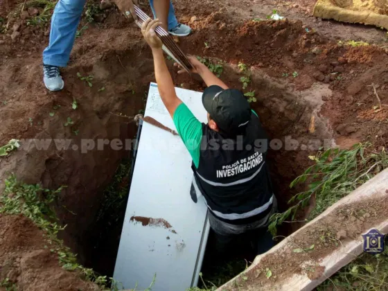 Recuperaron objetos robados que habían sido enterrados