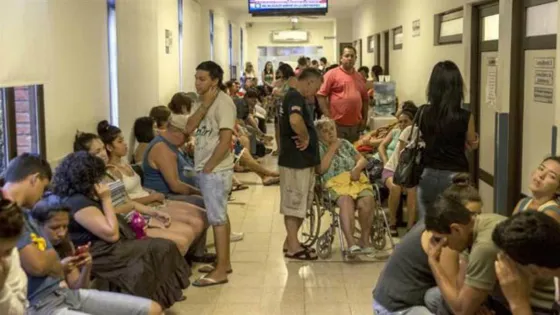 ¿Extranjeros deberán pagar por el servicio de salud?