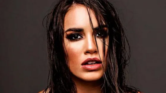 Lali Esposito más enamorada y sexy que nunca