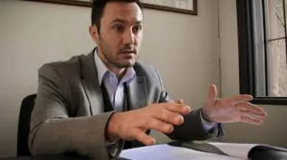 En la línea de Gerardo Morales, un diputado mendocino propuso regular el acceso gratuito a la salud