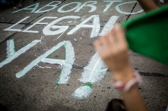 Piden consulta popular para la despenalización del aborto