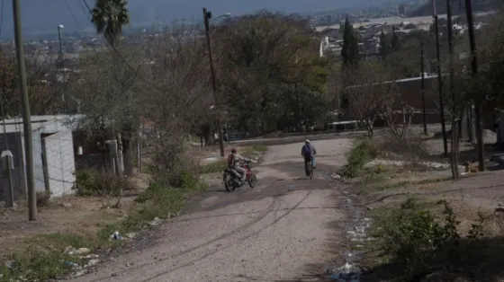 Sin orden judicial, intentaron desalojar a 11 familias de Floresta