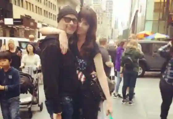 ¡Muy enamorados! Jorge Rial y su novia se mostraron junto a sus hijas. Fotos