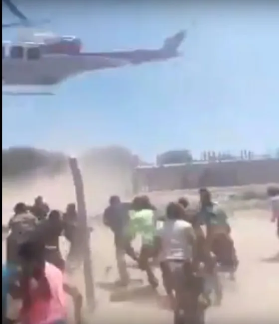 Un video muestra lo que hacen los inundados para obtener donaciones