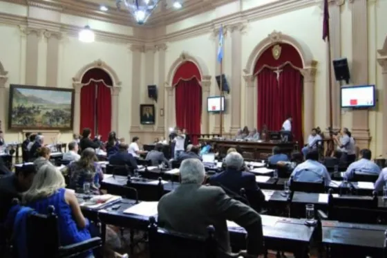 La Cámara de Diputados de Salta adhiere al paro del 8M