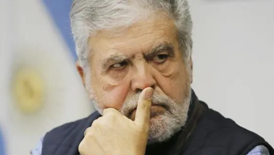 Desde la carcel, De Vido se manifestó a favor del aborto