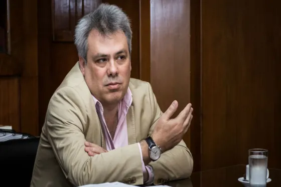 El viceministro de Hacienda asegura que al Gobierno le "cuesta subir las tarifas"