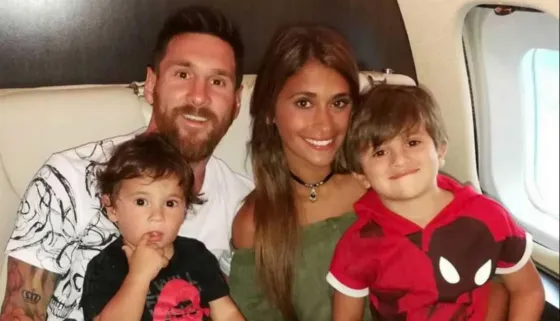 Mirá la primer foto de Messi y su bebé