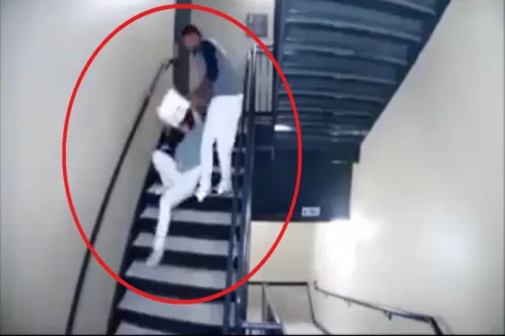 Famoso beisbolista golpeó brutalmente a su pareja. VIDEO