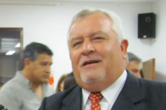 Diputado provincial “masacra” a Catalano