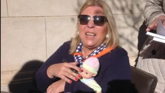 Carrió pidió que se posponga el debate sobre el aborto por una insólita razón