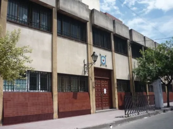 Se confirmó un caso de meningitis en el Colegio de Jesús