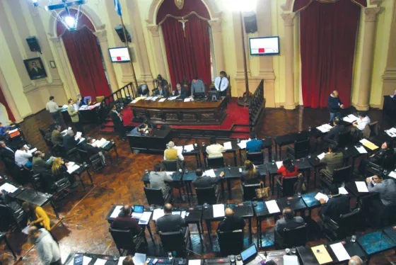 El PJ quiere modificar la Constitución para que el mandato del gobernador dure 5 años