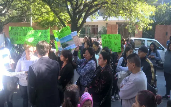 IPV: Vecinos de B° El Paraiso reclaman por terrenos y denuncian irregularidades