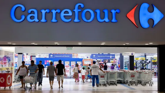 Podrían despedir a 3 mil trabajadores de Carrefour por un proceso preventivo de crisis