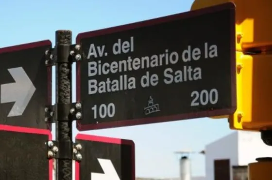 ¡Otra vez sopa! Buscan que la Avenida del Bicentenario vuelva a llamarse Virrey Toledo