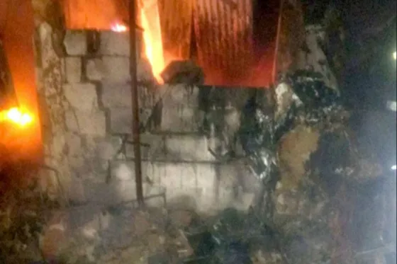 Asesinó a su familia y prendió fuego para ocultar el crimen