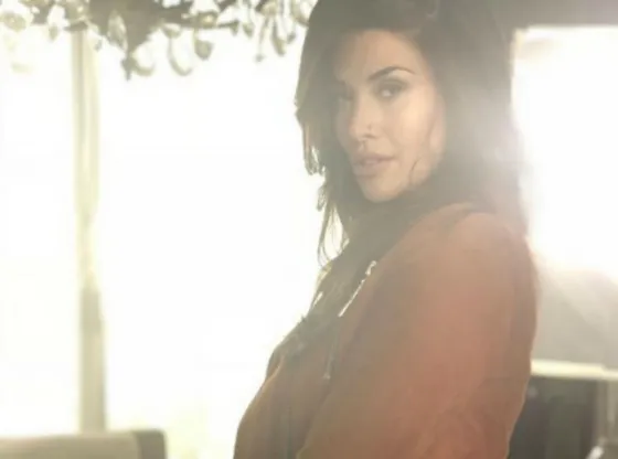 Ivana Nadal y un escote super sensual. FOTO