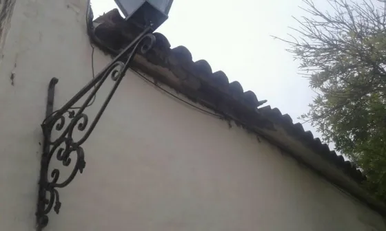 Por las obras del Corredor de la Fe, rompieron parte del convento