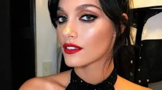 Violento ataque al auto en el que viajaba Oriana Sabatini