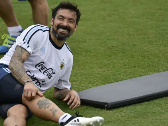 Lavezzi se burló de la dura  la dura lesión de Arturo Vidal
