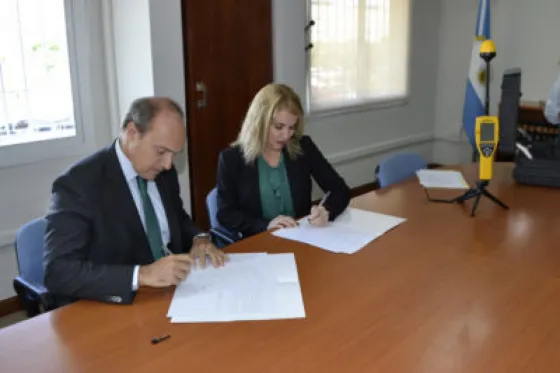 Bibini y López Viñals acordaron establecer índices de contaminación ambiental