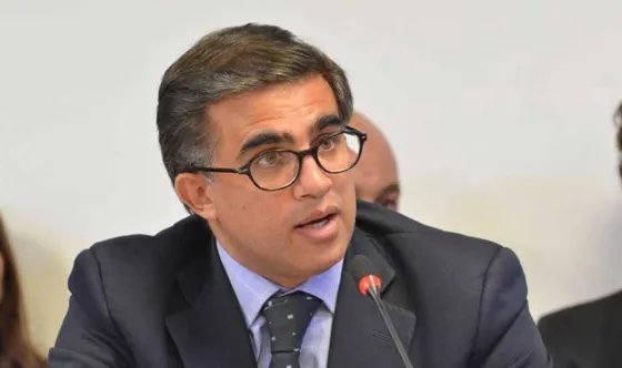 Nanni se defendió del faltazo en el Congreso