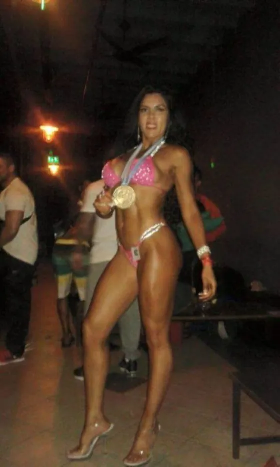 Revientan las redes con las sensuales fotos de Fabiana Flores