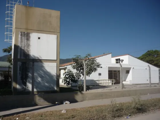 Detuvieron a un niño de 13 años por robar en una escuela