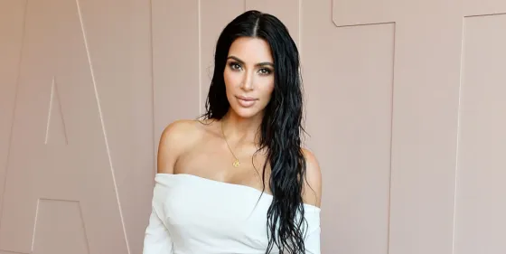 ¡Un fuego! Kim Kardashian se desnudó para promover su nueva fragancia. Fotos